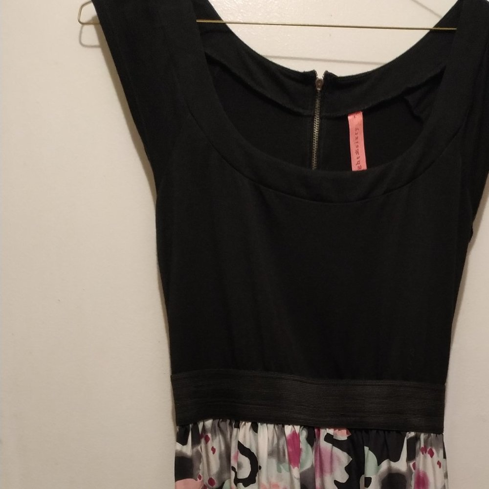EIGHT SIXTY SHORT DRESS